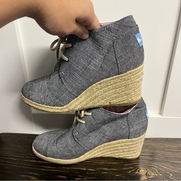 ⬇️$28 Toms shoe wedges size 9 - Picture 3 of 7